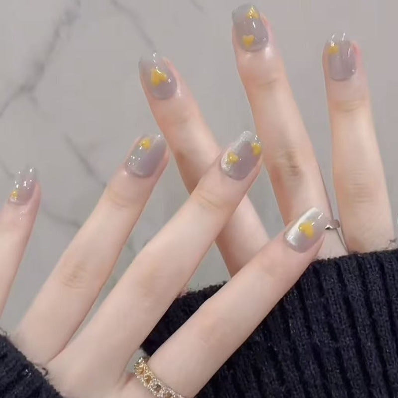 Stylish Artificial Nails Bowlift