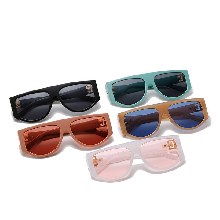 Oversized Shield Sunglasses with Metallic Accents Bowlift