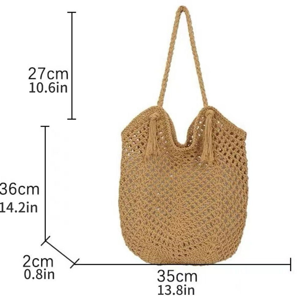 Handcrafted straw bag with tassels Bowlift