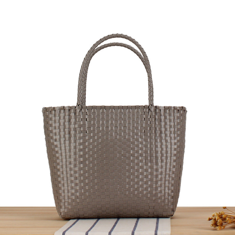 Fashionable beach bag with durable weave Bowlift