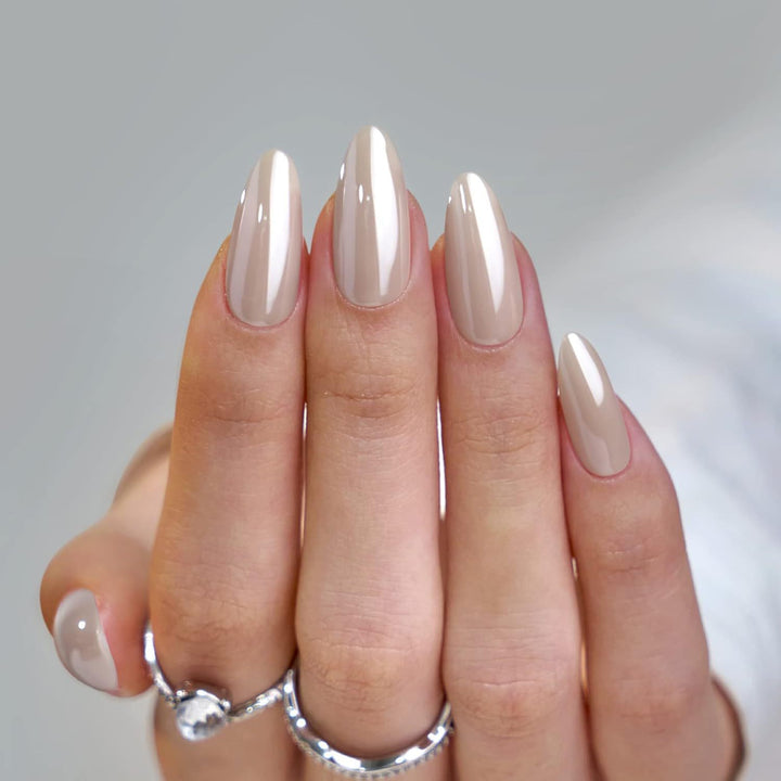 Elegant Nail Care Bowlift