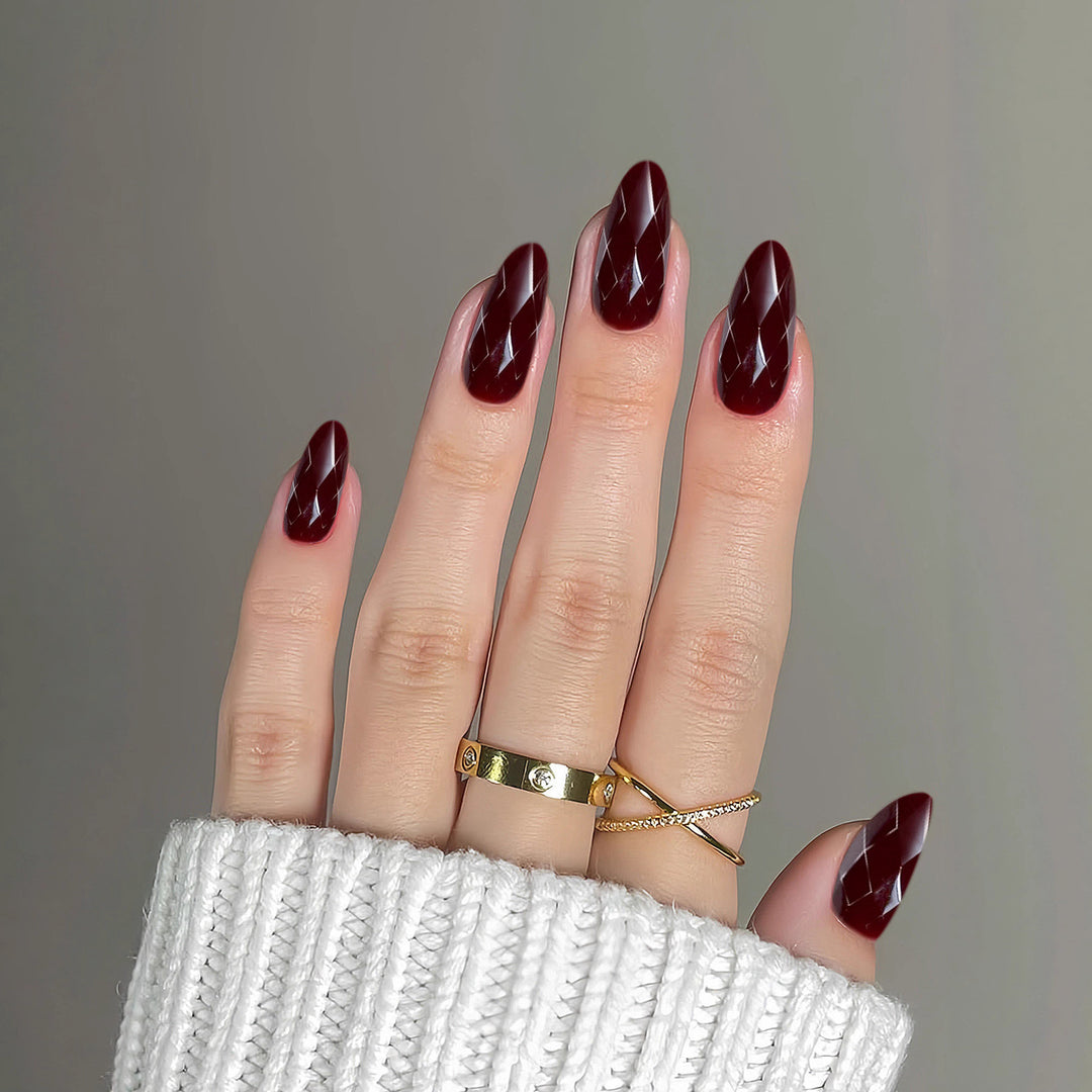 Premium Glossy Diamond-Shaped Press-On Nails Bowlift
