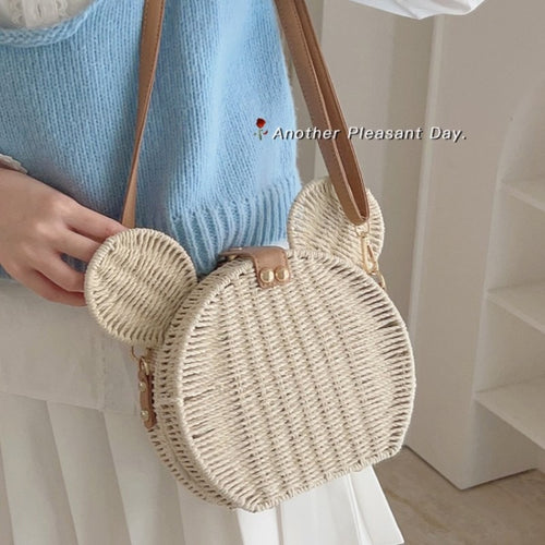 Ladies Round Basket with Rabbit Ear Design Bowlift