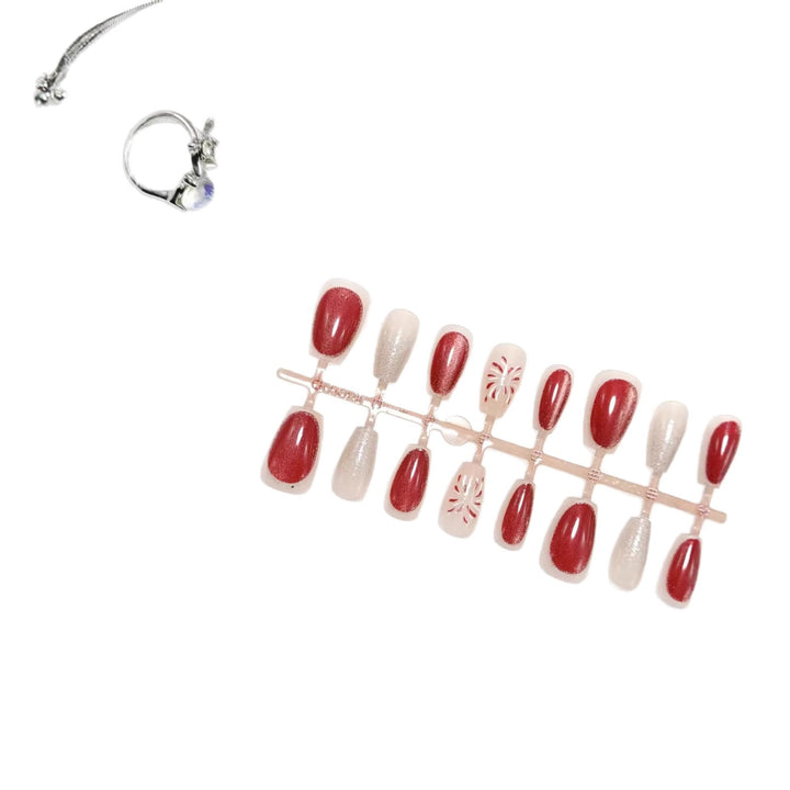 Artificial nails with glamorous accents Bowlift