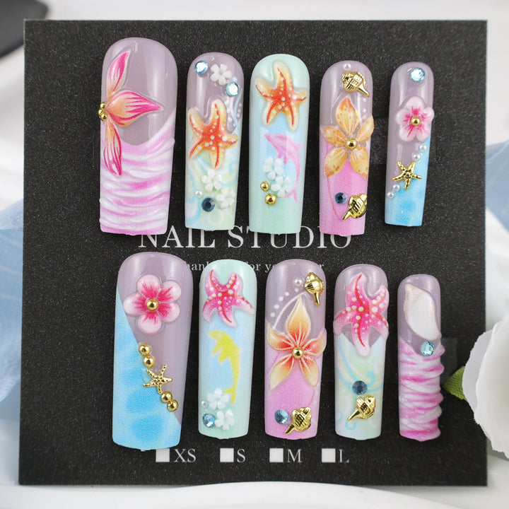 Nail set with maritime motifs Bowlift