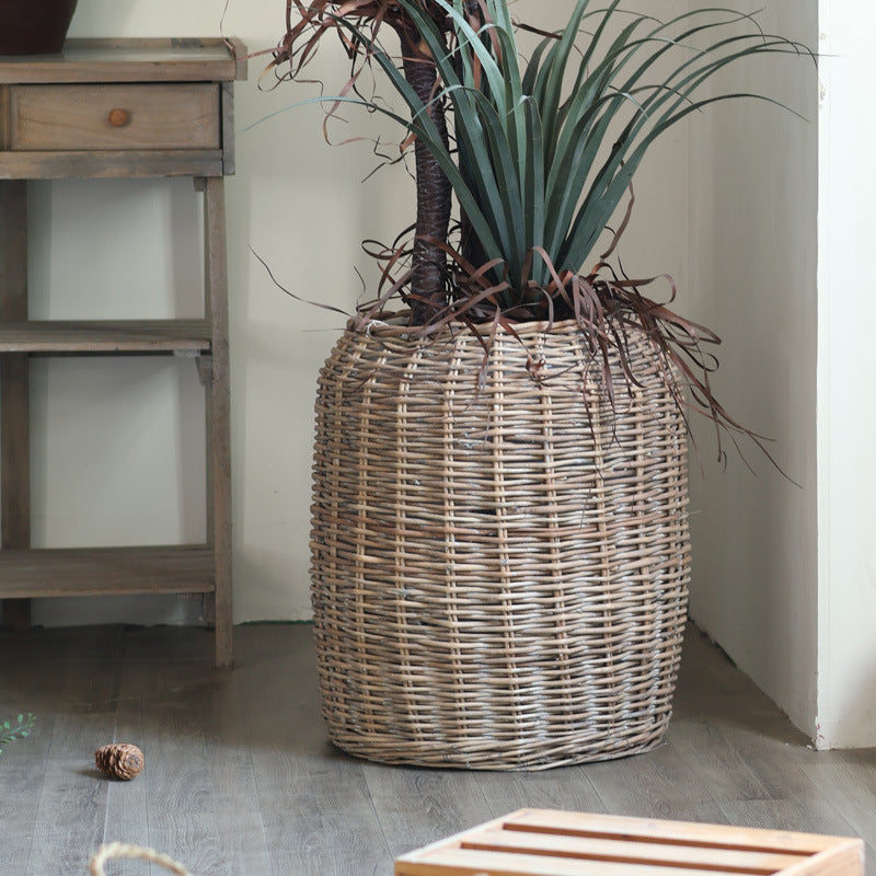 Rustic wicker basket Bowlift