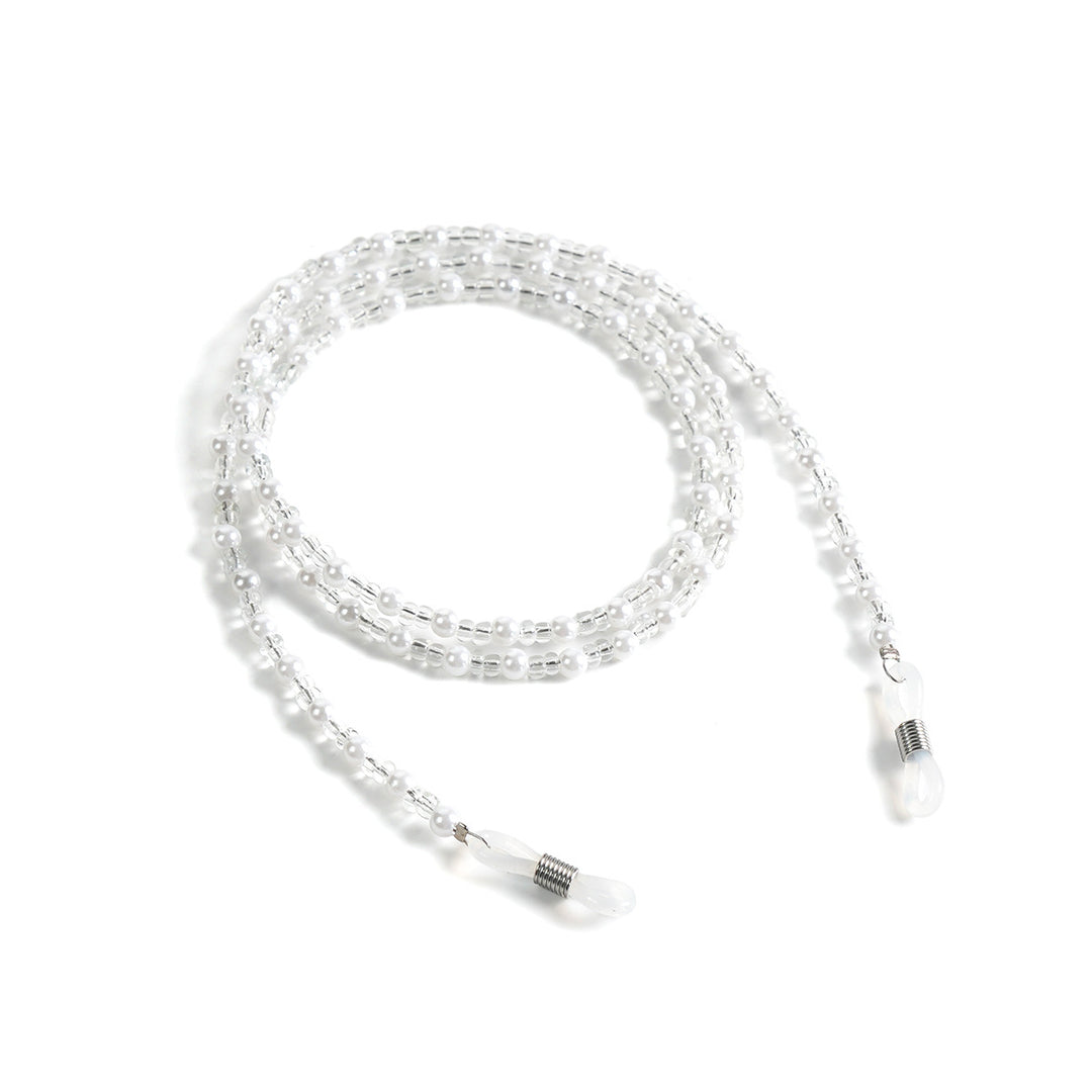 Vintage-Inspired Beaded Eyewear Chain Bowlift