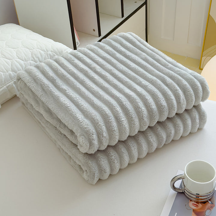 Women High-pile Cozy Blanket with Wave Pattern Bowlift