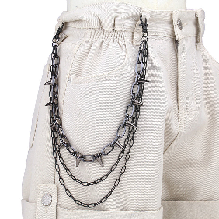 Fashionable chain belt with stud accents Bowlift