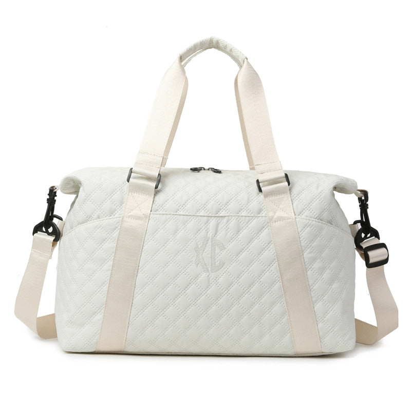 Stylish and Versatile Quilted Travel Bag Bowlift