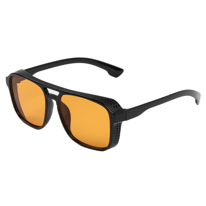 Ladies fashionable sunglasses with distinctive design and luxurious accents Bowlift