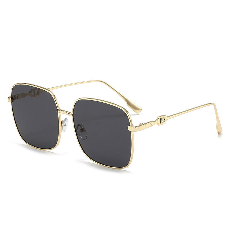 Elegant Geometric Frame Sunglasses