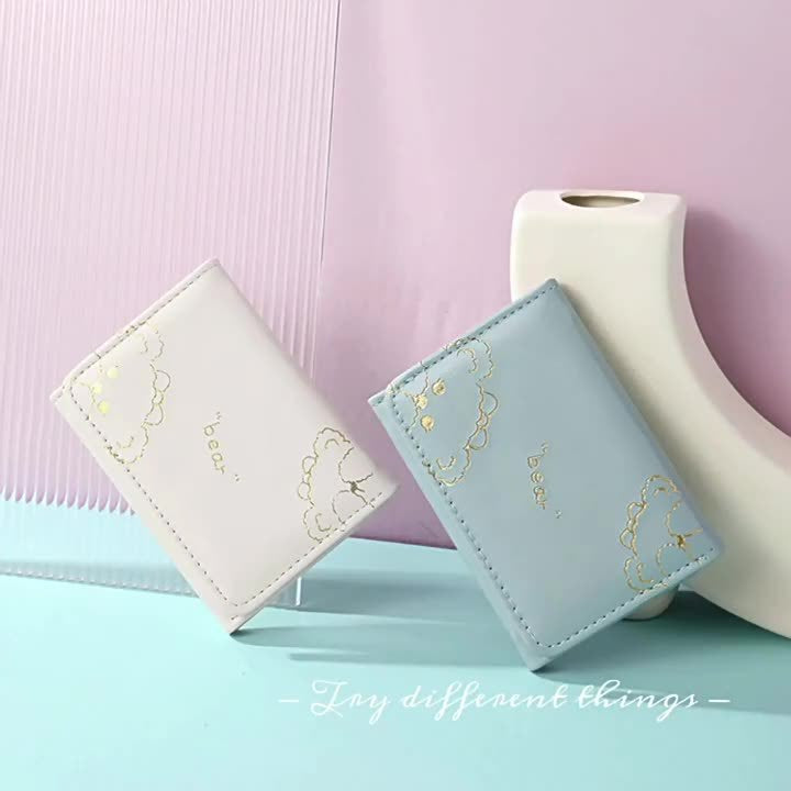Cute Bear-Themed Cardholder Bowlift