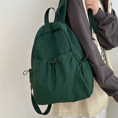 Leisure backpack with innovative drawstring and comfortable carrying system Bowlift