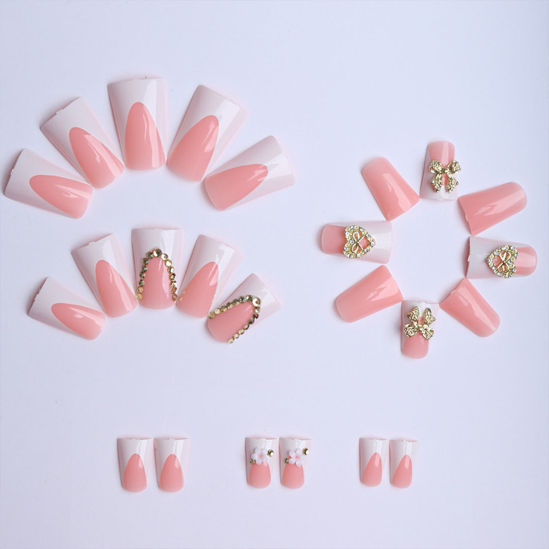 Artificial nails with elegant jewelry design Bowlift