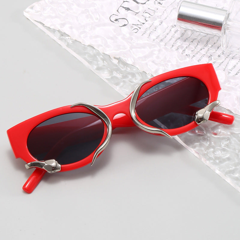 Women’s designer sunglasses with extraordinary detail Bowlift