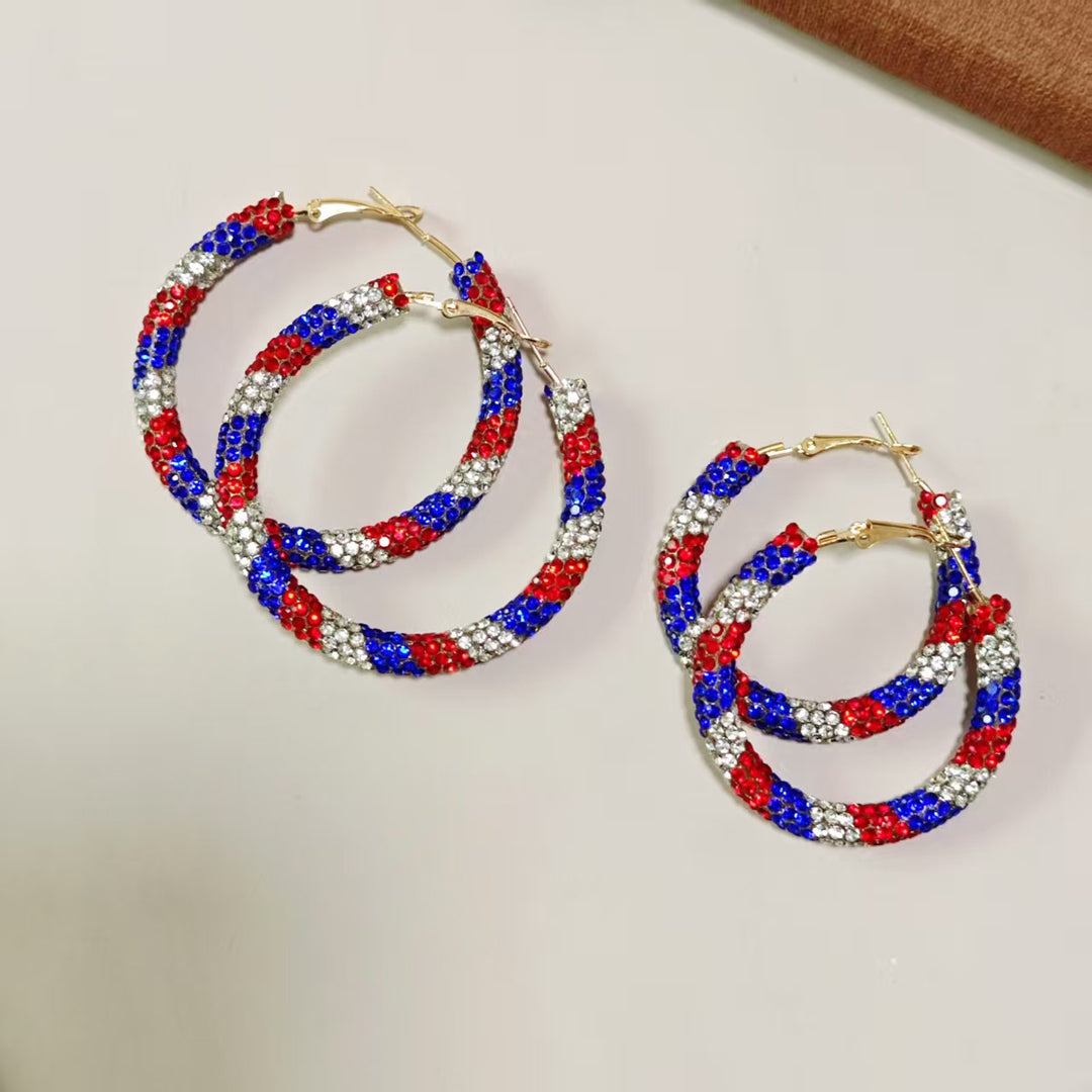 Ladies' large creoles with pavé rhinestone embellishment and clasp closure Bowlift