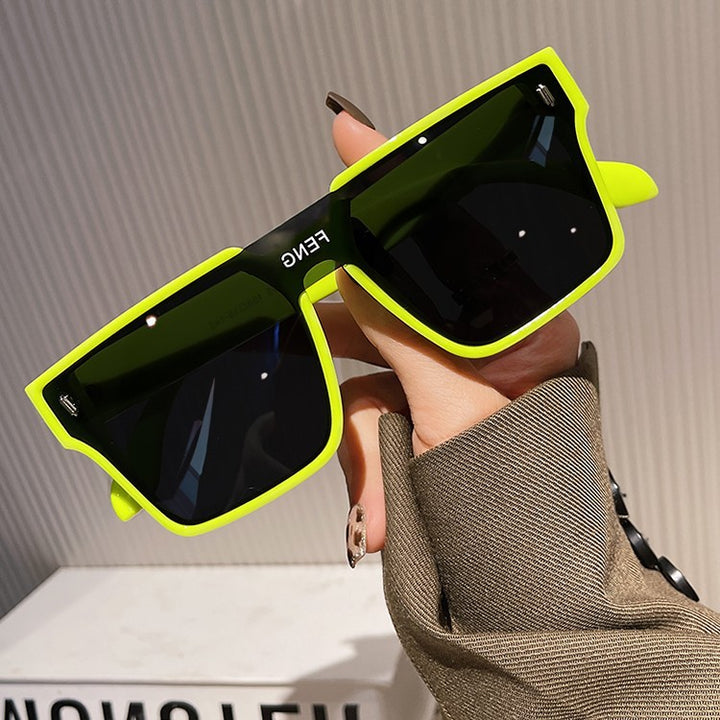 Women's fashionable square sunglasses with a sturdy frame and high wearing comfort Bowlift