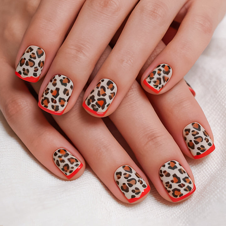 Artistic Leopard Print Nail Art Set Bowlift