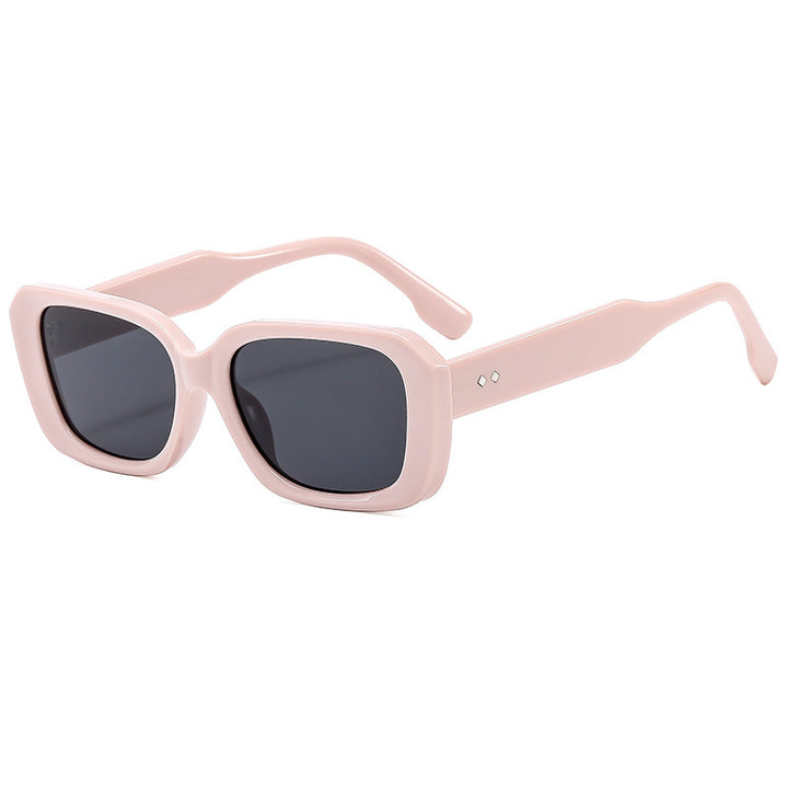 Ladies Oversized Sunglasses in Elegant Design Bowlift