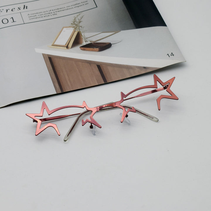 Artistic Star-Shaped Eyewear Bowlift