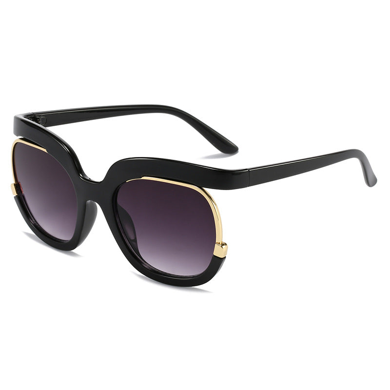 Women Oversized Sunglasses with Elegant Tortoise Design Bowlift