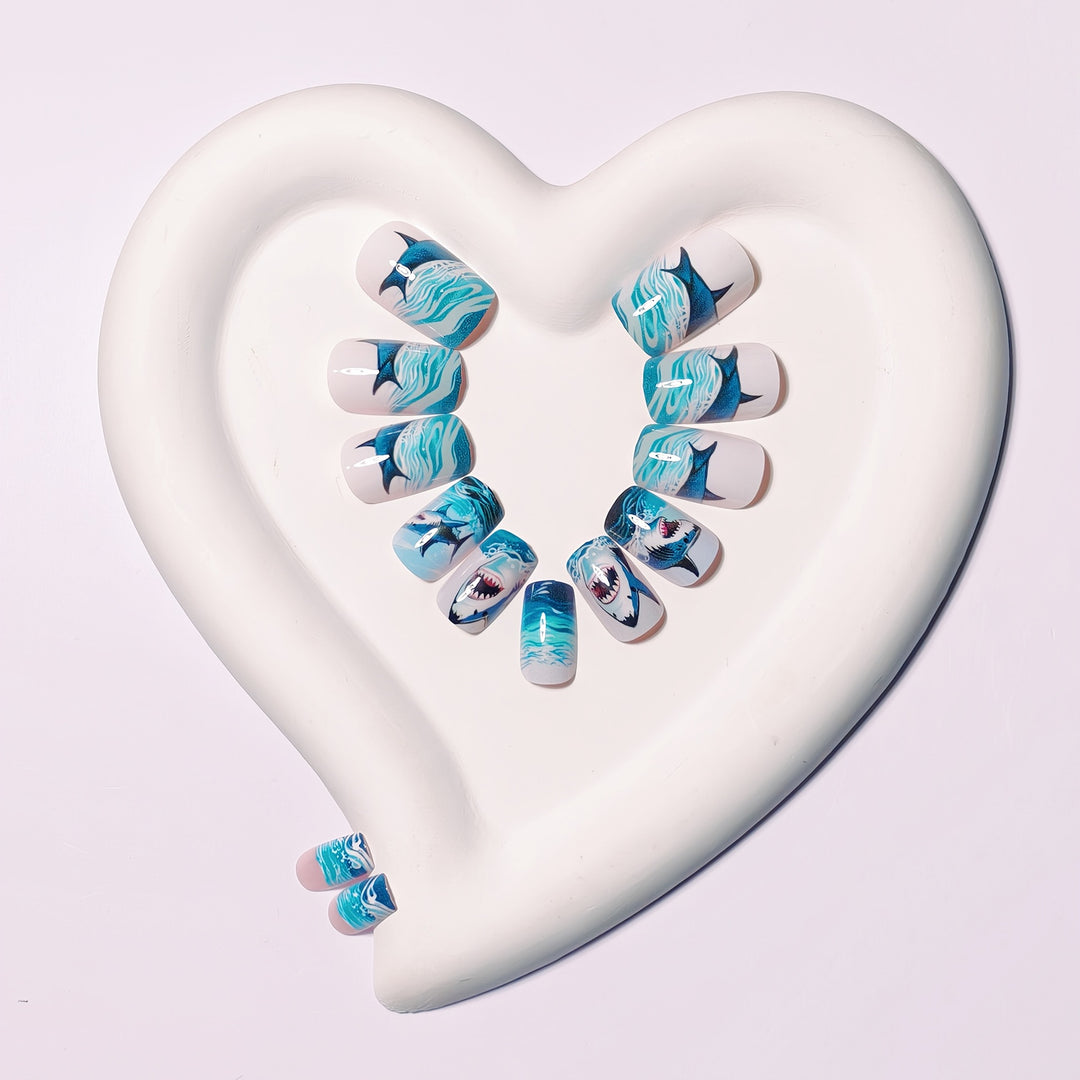 Shark-Inspired Artistic Gel Nail Art Bowlift