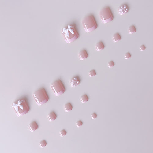 Nail art set with cute 3D bows and pearl embellishments Bowlift