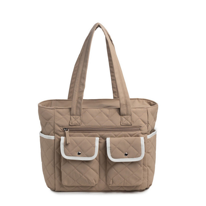 Elegant Handbag with Generous Compartments Bowlift