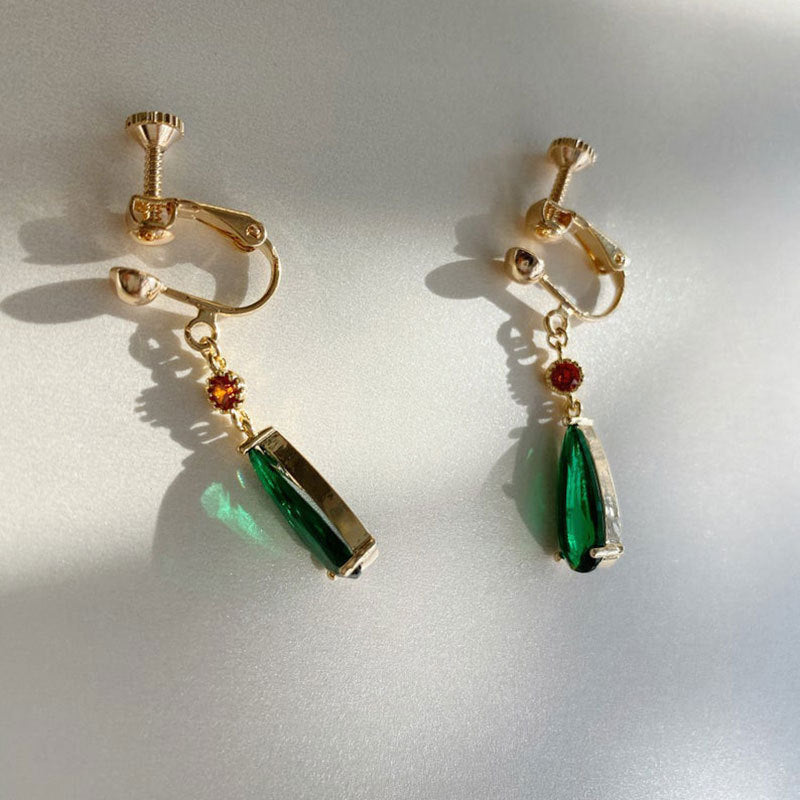 Elegantly Crafted Clip-On Earrings Bowlift