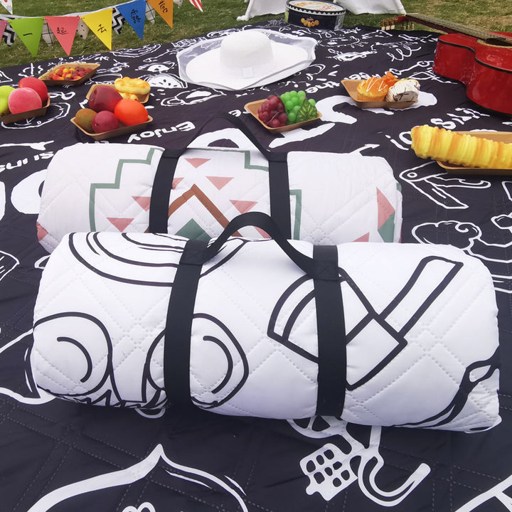 Picnic blanket with water-repellent underside Bowlift