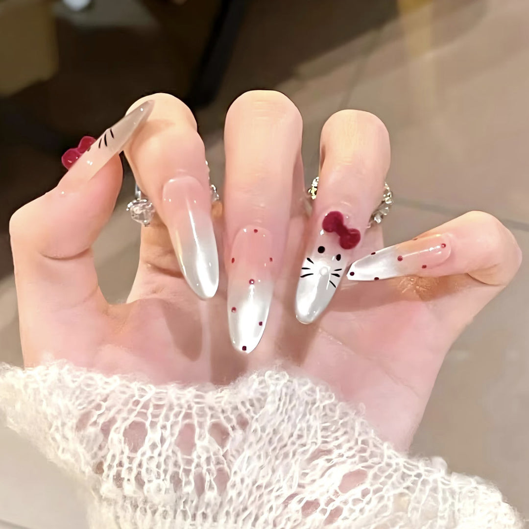 Artistic Character-Themed Press-On Nail Set Bowlift