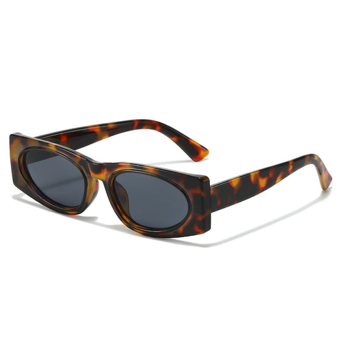 Retro-Inspired Wide-Frame Sunglasses Bowlift