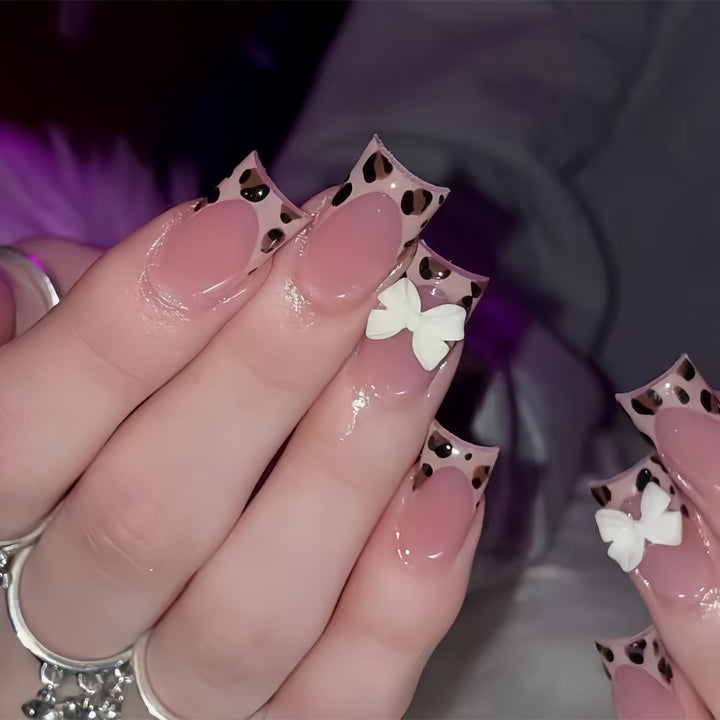Artistic Leopard Print Press-On Nail Design Bowlift
