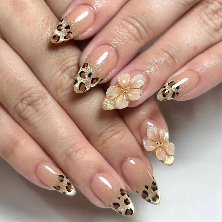 Decorative Leopard Print Stiletto Nail Extensions Bowlift