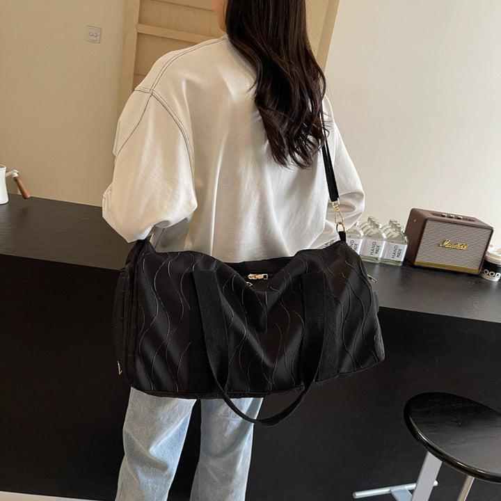 Elegant Embroidered Sports Duffel Bag Bowlift