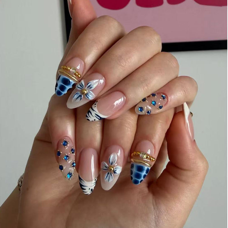 Elegant Artistic Press-On Nail Extensions Bowlift