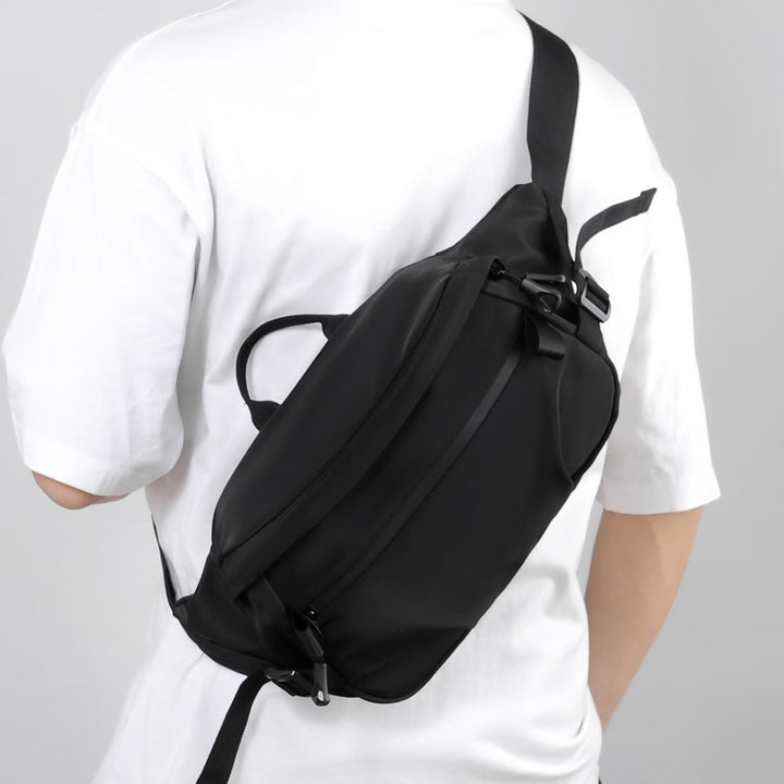 Water-Resistant Crossbody Bag Bowlift