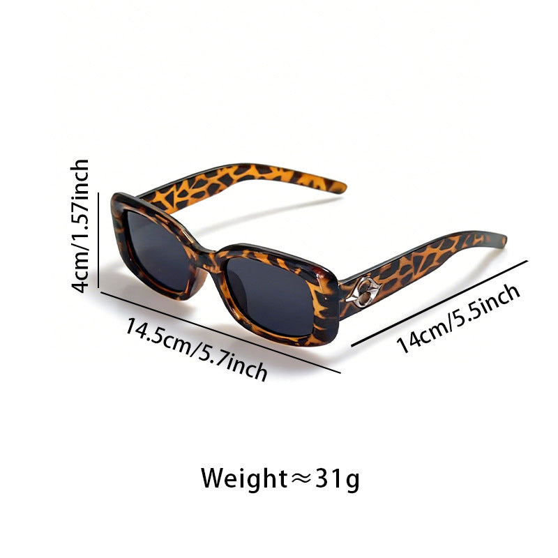 Vintage-Inspired Oversized Sunglasses Bowlift