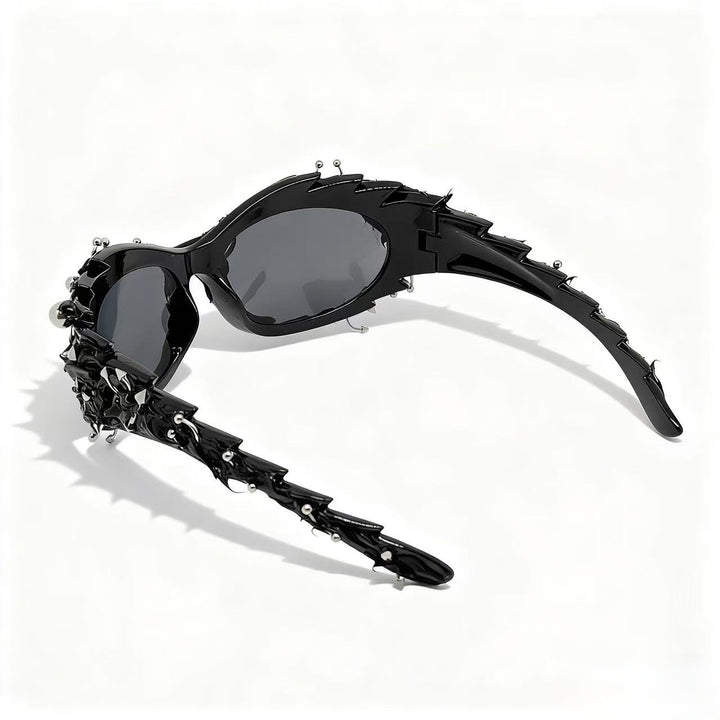 Ladies extravagant designer sunglasses with eye-catching jewelry frame Bowlift