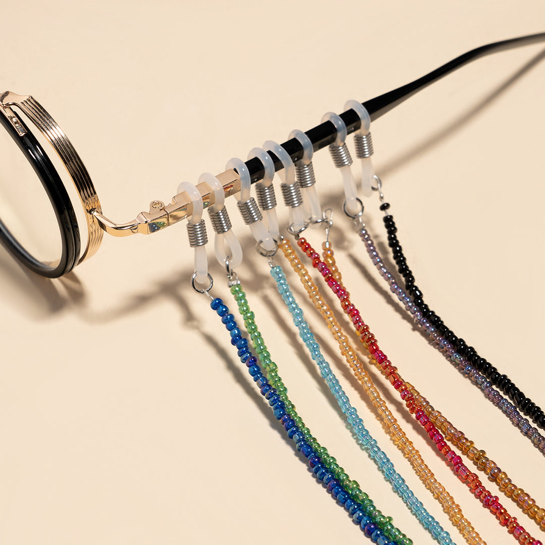 Artistic Beaded Eyewear Chain Bowlift