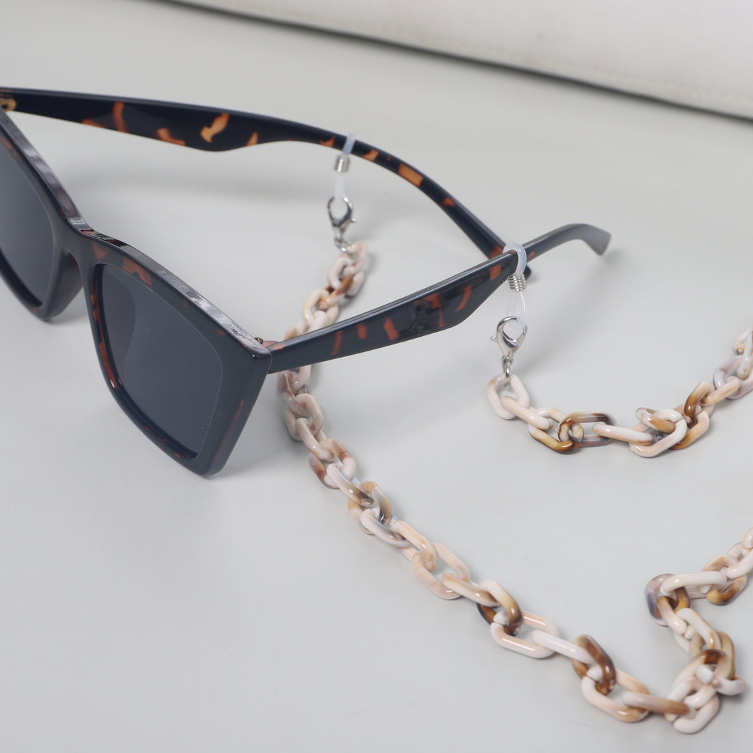 Eyewear Chain Bowlift