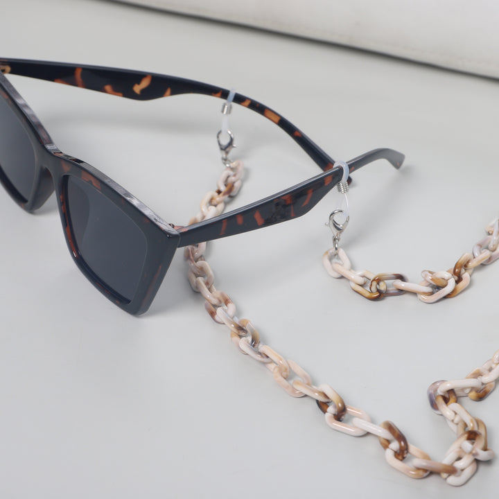 Eyewear Chain Bowlift