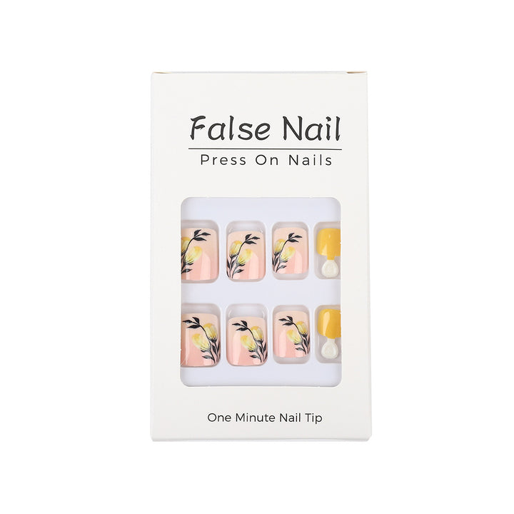 Artificial nails in floral design with accessories Bowlift