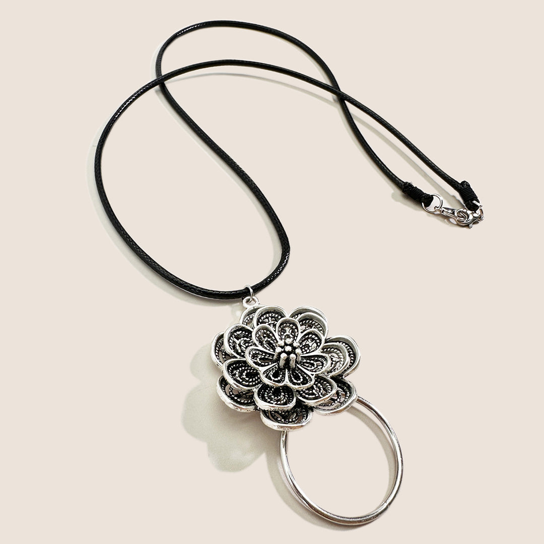 Floral Pendant Necklace Bowlift