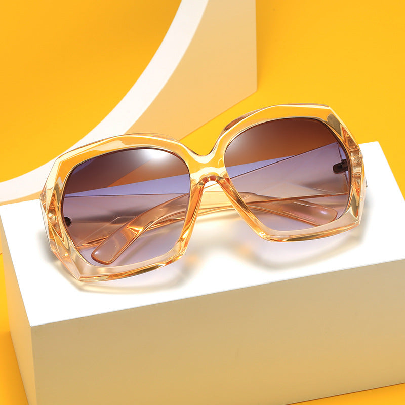Women's designer sunglasses in innovative polygon design Bowlift