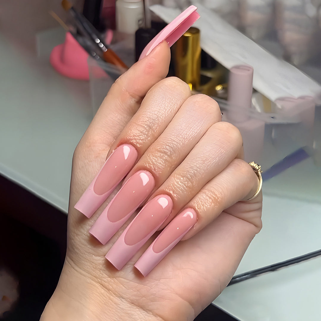 Long Glossy Press-On Nail Set Bowlift
