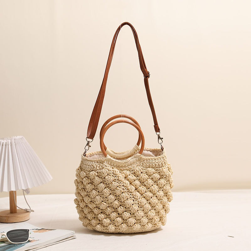 Handcrafted macrame bag with wooden handles Bowlift