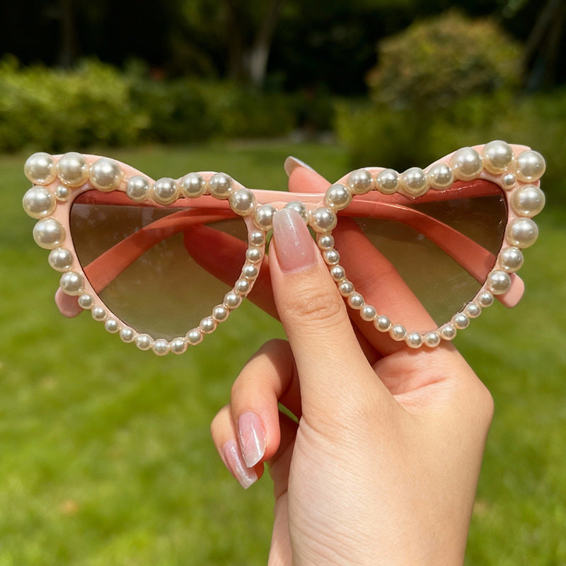 Decorative Pearl-Embellished Cat-Eye Sunglasses Bowlift