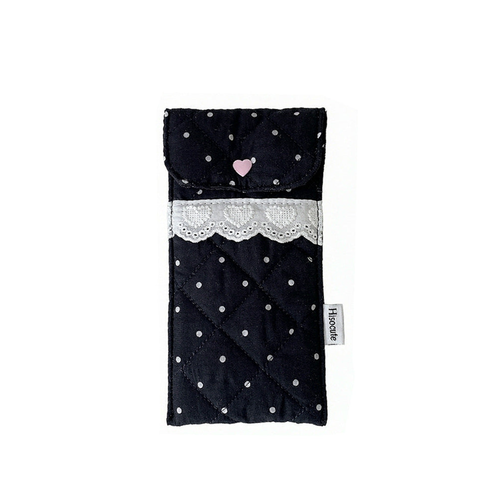 Quilted Heart Detail Pencil Case Bowlift